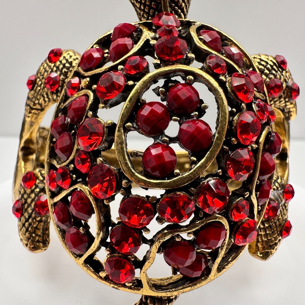 Vintage 90s Red Rhinestone Gold Tone Turtle Bracelet Women's Classic Jewelry - Picture 4 of 17